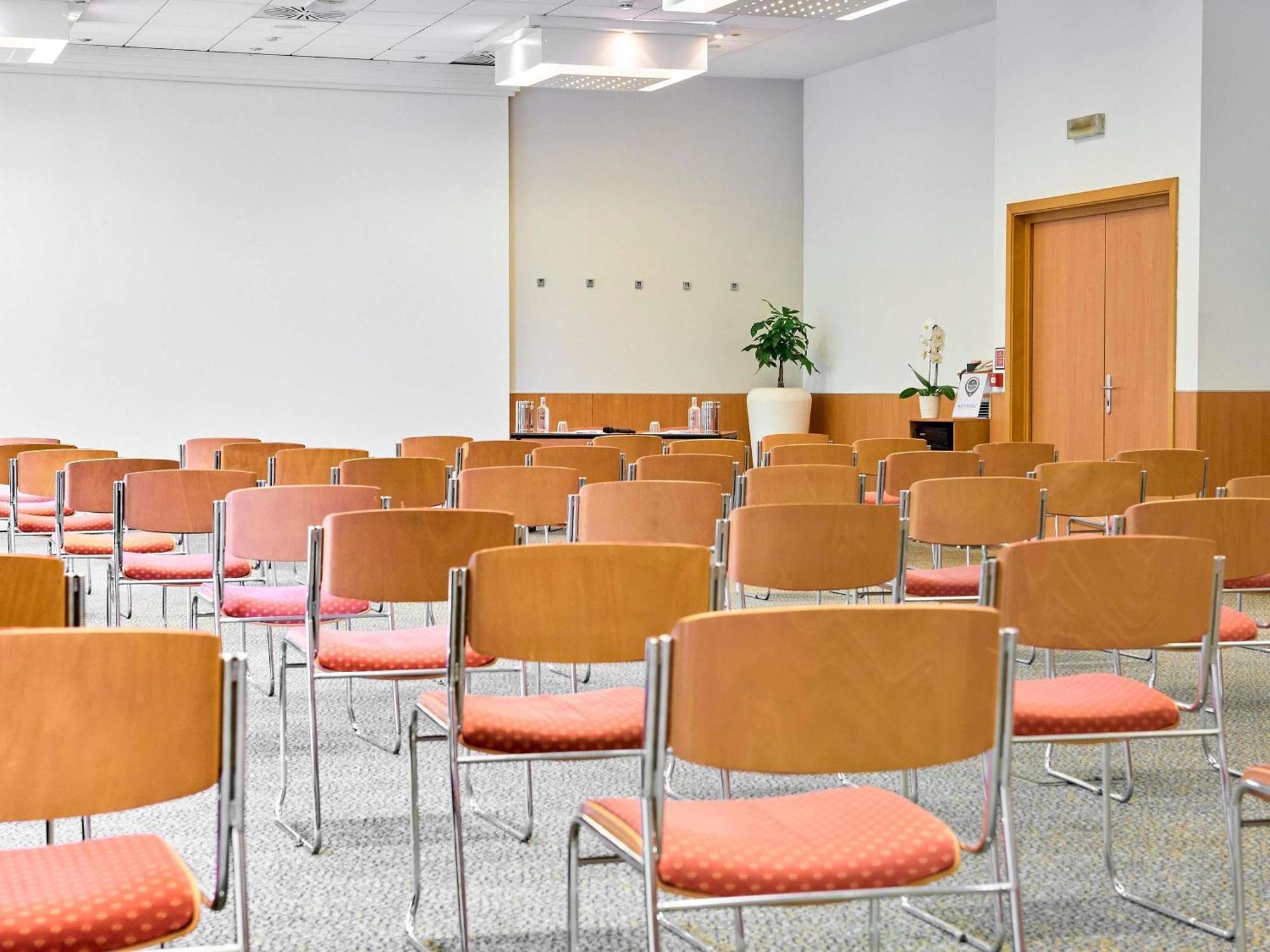 Novotel Torino Corso Giulio Cesare Eksteriør bilde